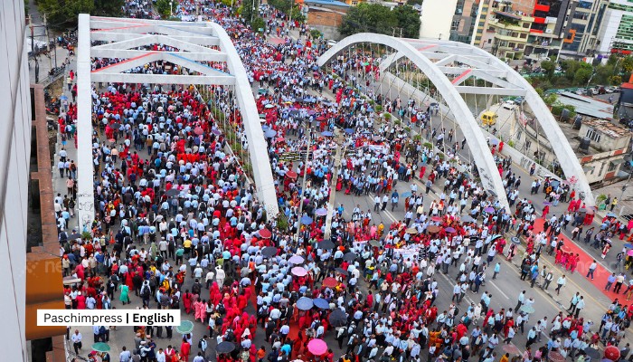 Teachers continue protest against school education bill